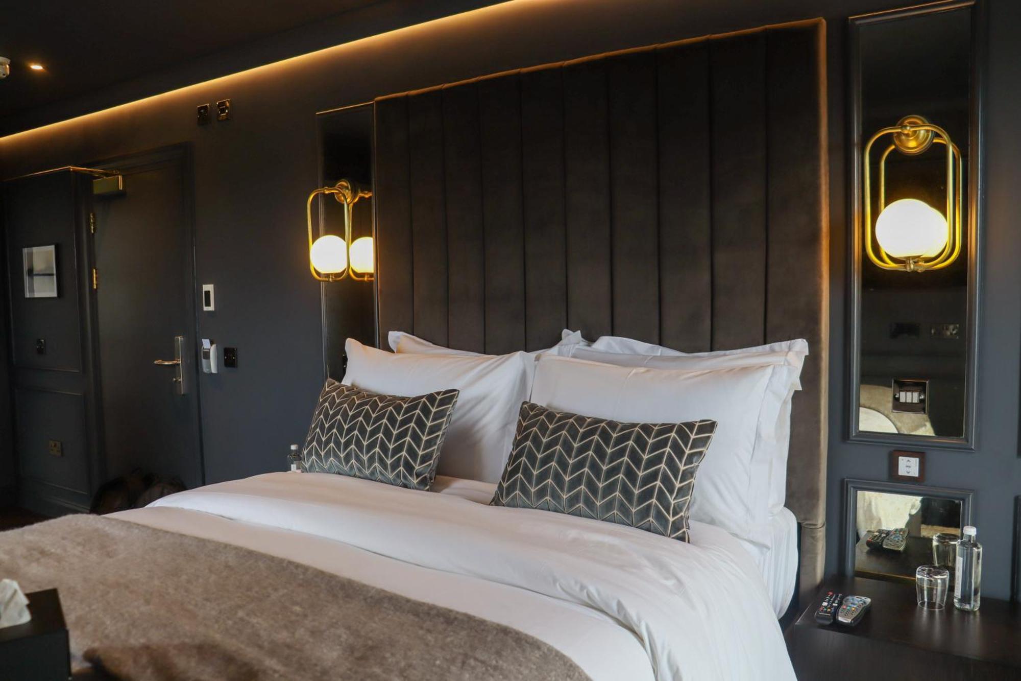Y Seler Hotel Aberaeron Exterior photo